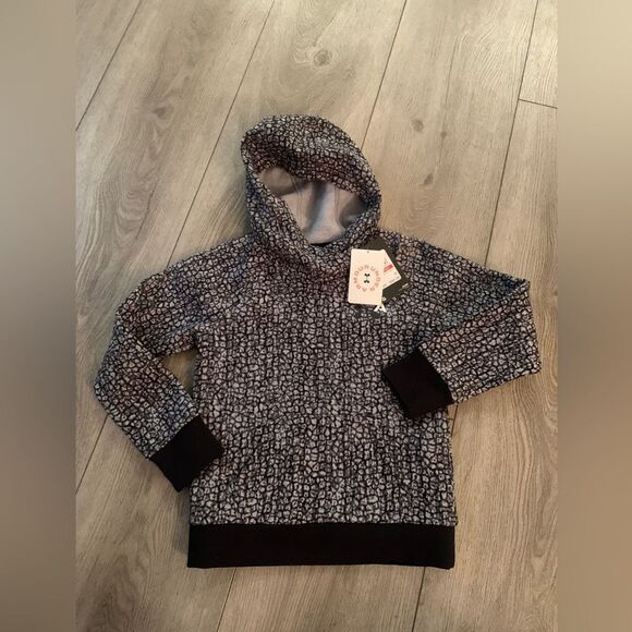 Under Armour Size YXS sweater for girls - Picture 1 of 4